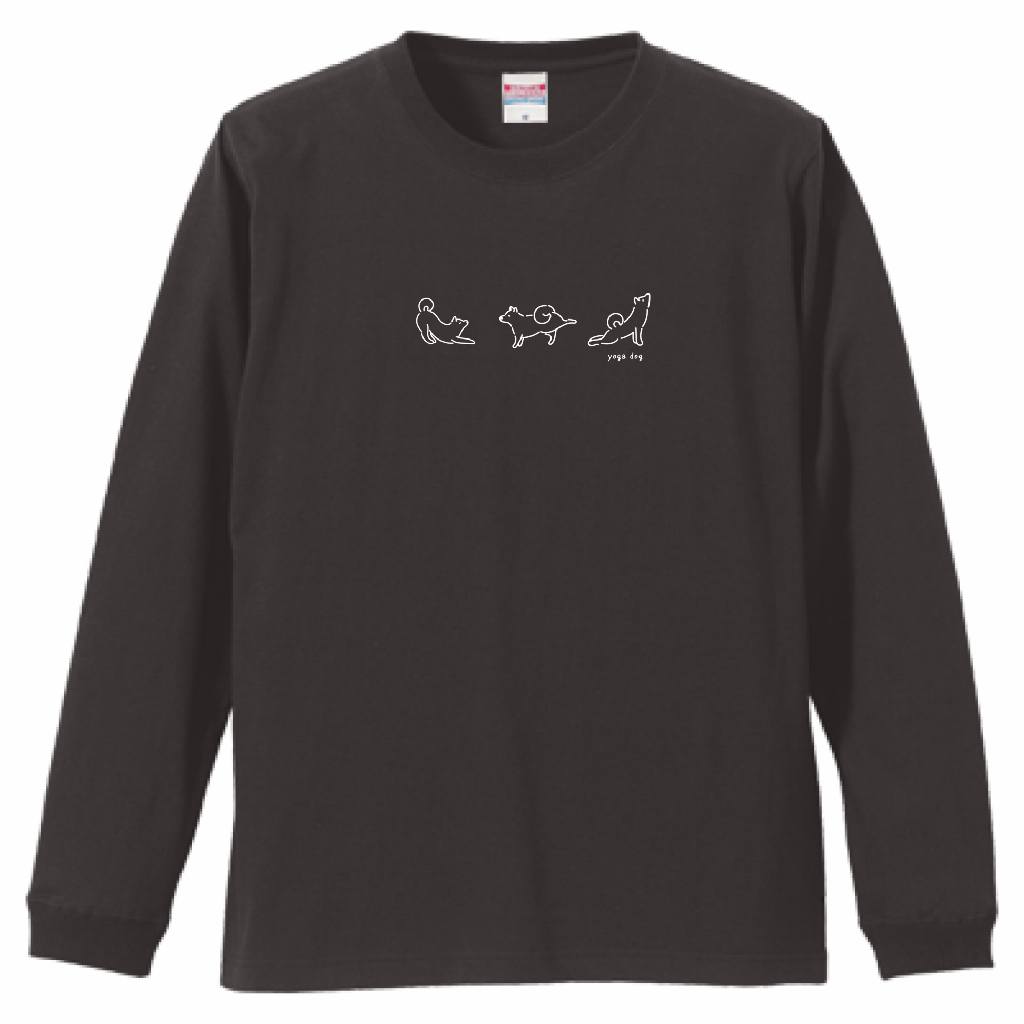 ヨガする犬が描かれたyoga dogTシャツ（スミ）
